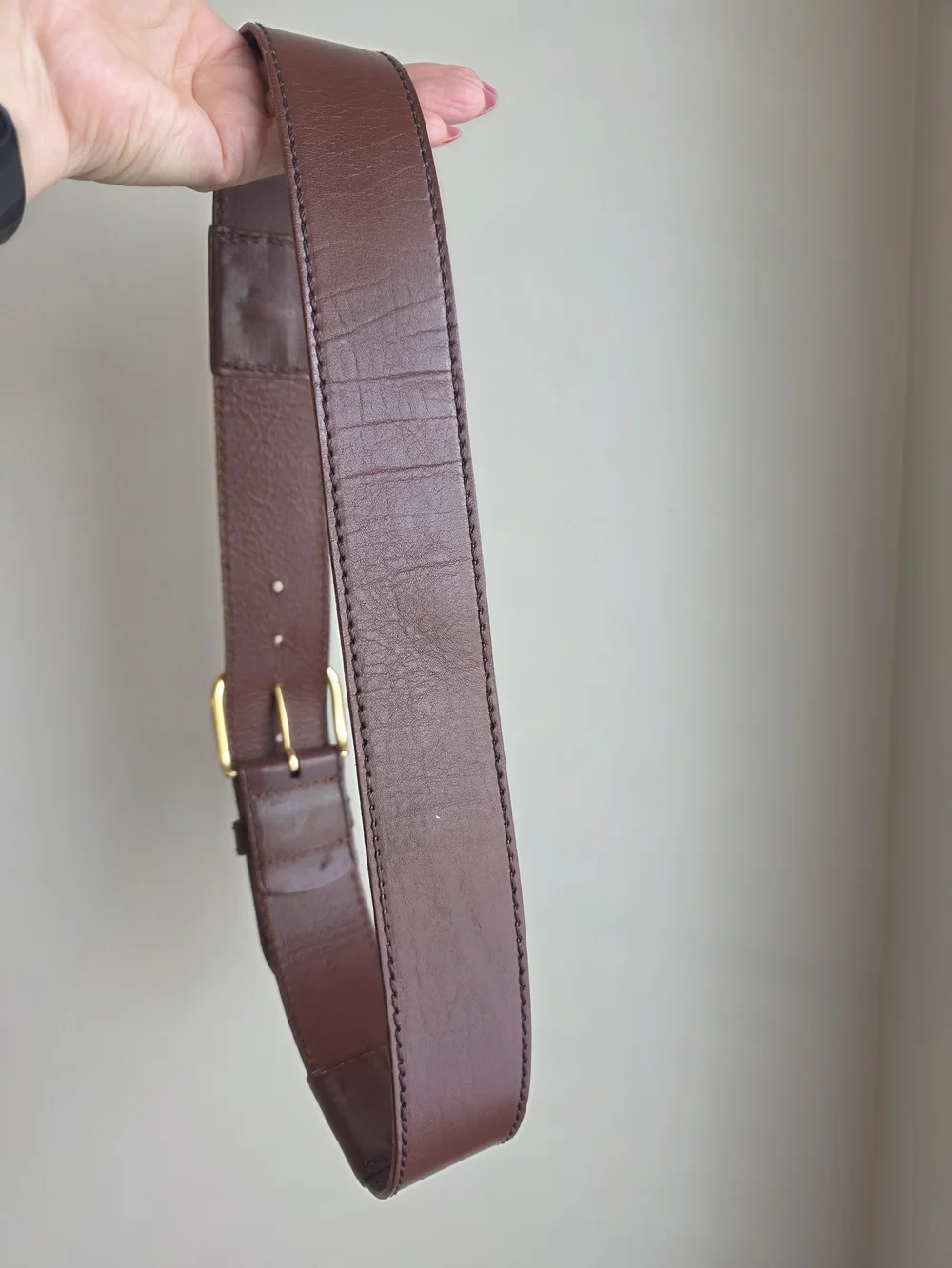 ✨ Linea Pelle Studded Genuine Leather